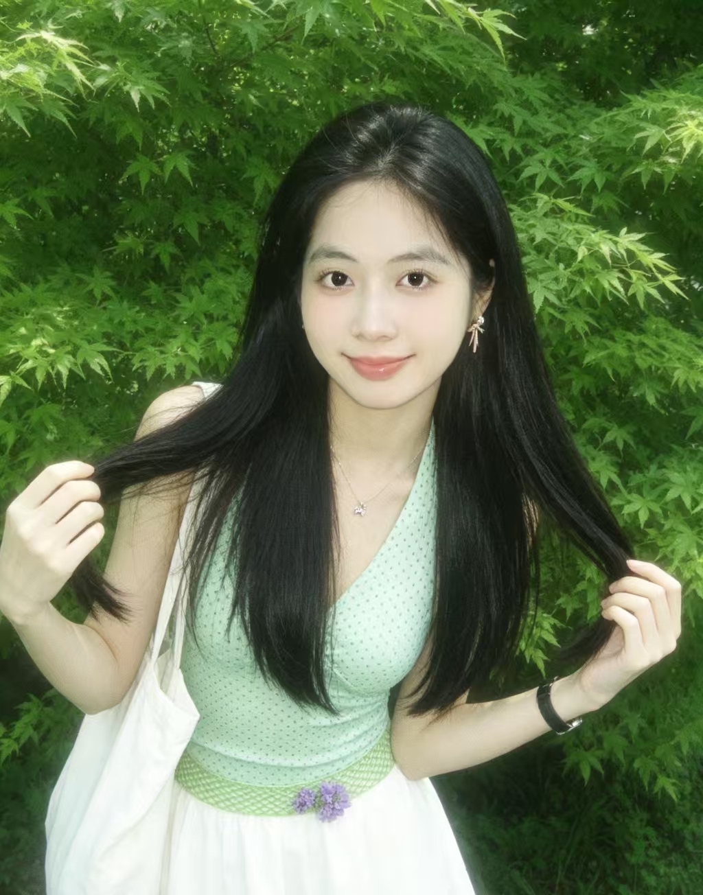 依依老师